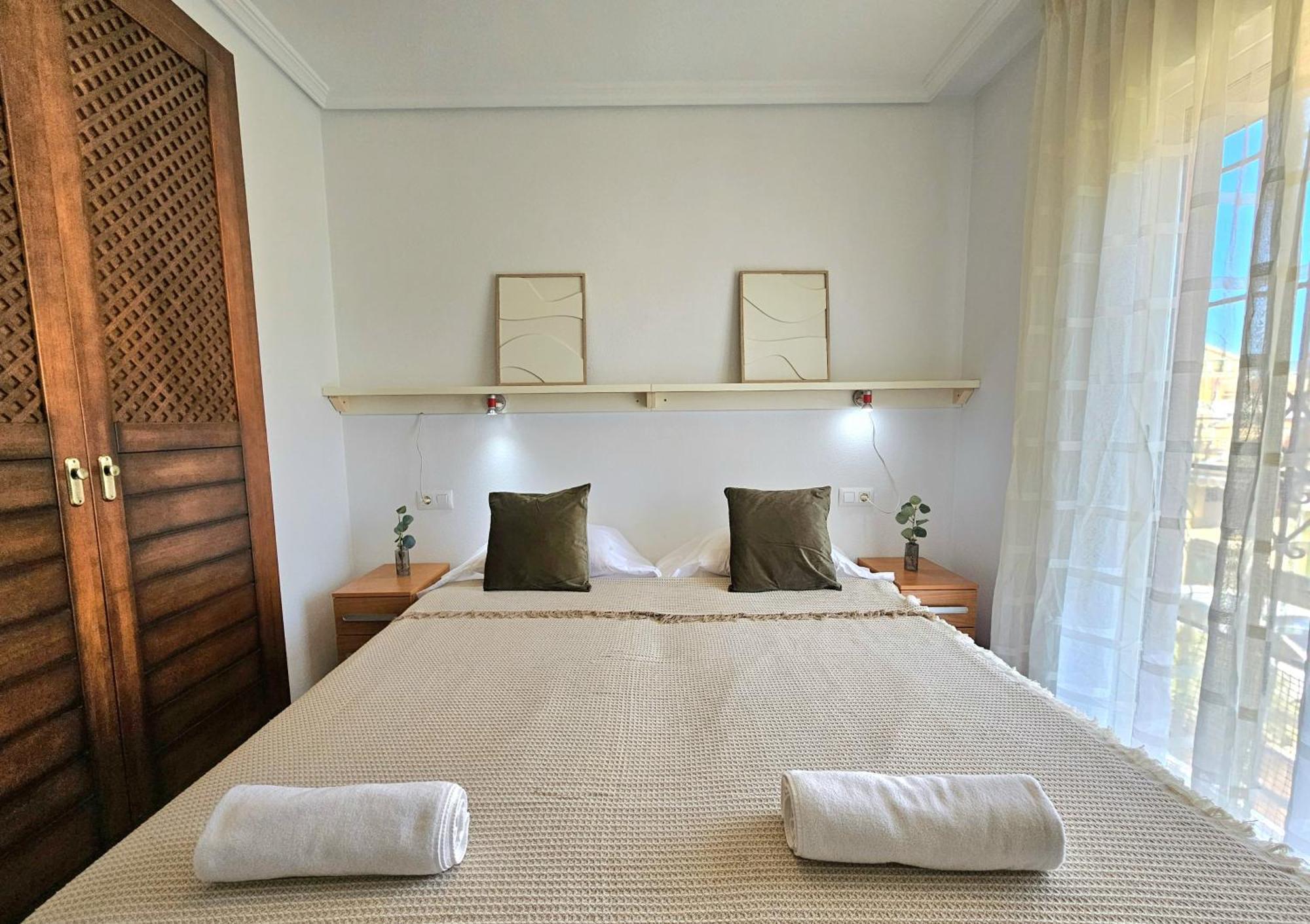 Apartment Flat *